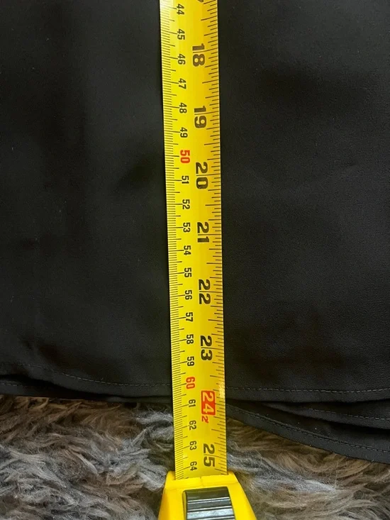 Reitmans R Essentials Black Sleeveless Tank - Picture 10 of 11